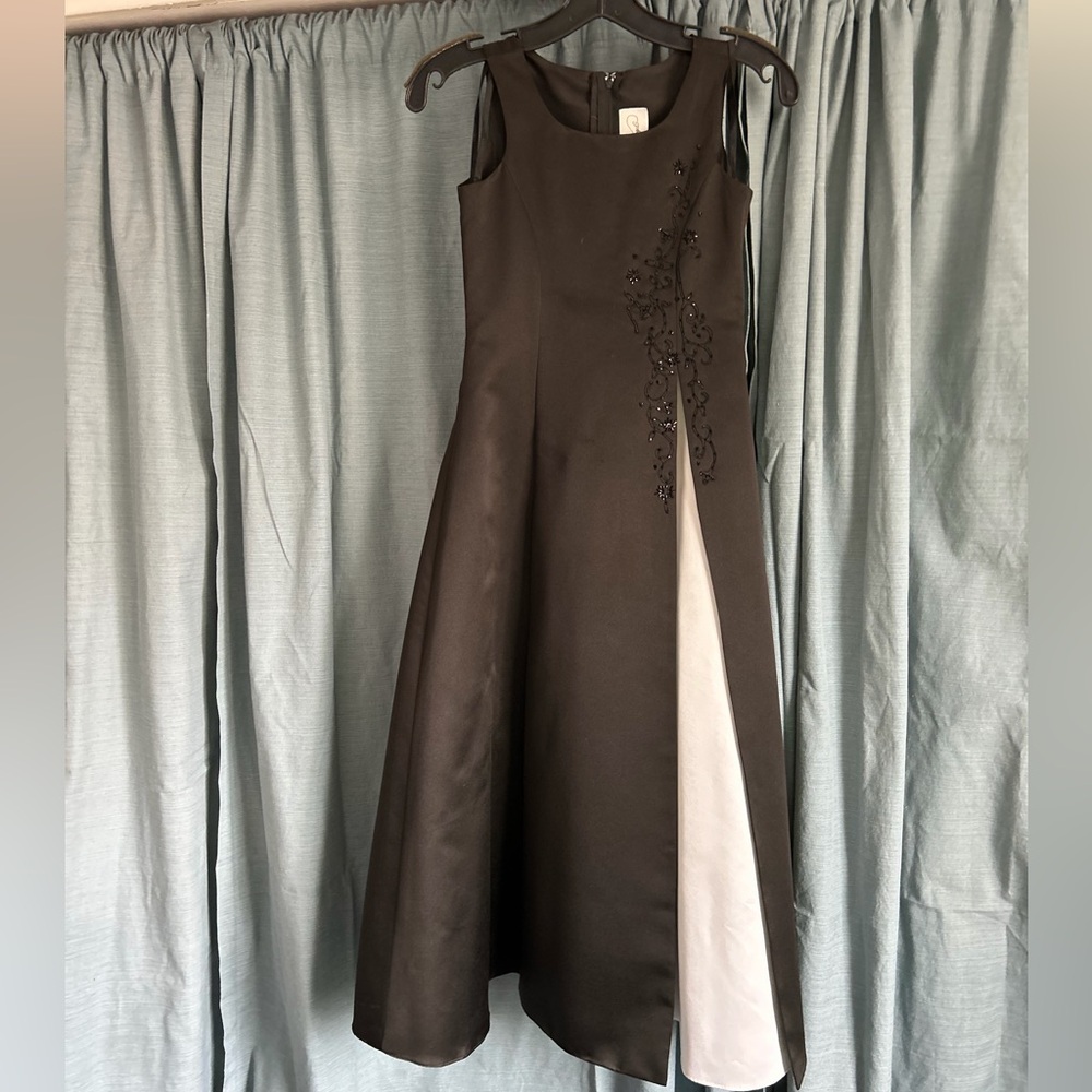 Black and white junior bridesmaid dress